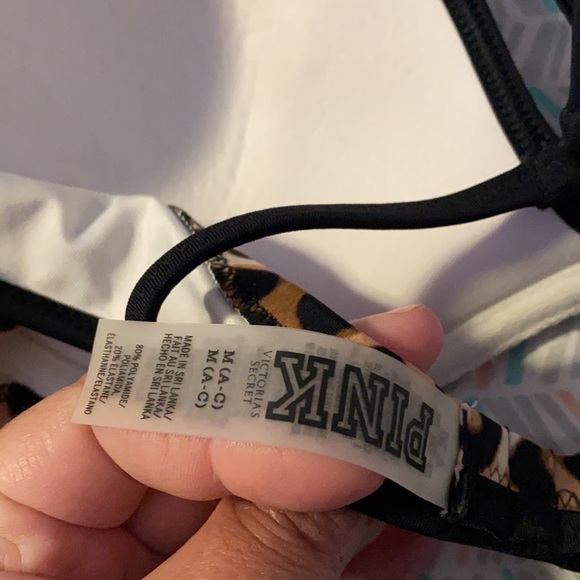 Victoria’s Secret Pink bikini top - Picture 4 of 4